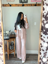 Load image into Gallery viewer, Cozy Hazel Two Piece Set
