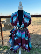 Load image into Gallery viewer, Violeta Aztec Poncho
