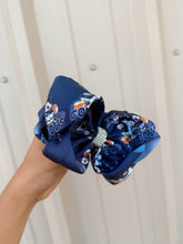 Load image into Gallery viewer, Cowboys Mickey Bow
