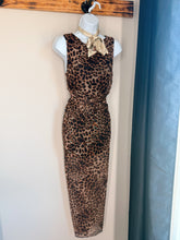 Load image into Gallery viewer, Amy Leopard Dress
