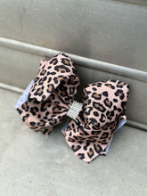Load image into Gallery viewer, Cheetah Bow
