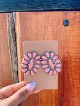 Load image into Gallery viewer, Pink Squash Blossom Studs
