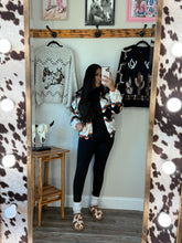 Load image into Gallery viewer, Sherpa Western Set
