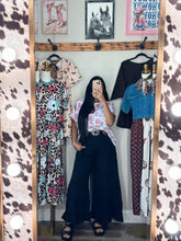 Load image into Gallery viewer, Black Chic Pants
