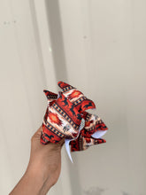 Load image into Gallery viewer, Aztec Horse Bows
