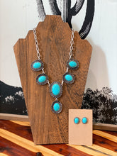 Load image into Gallery viewer, Turquoise Stone Necklace Ser
