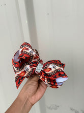 Load image into Gallery viewer, Aztec Horse Bows
