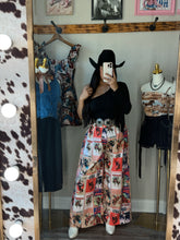 Load image into Gallery viewer, One Shoulder Fringe Crop Top
