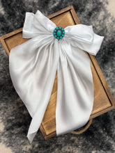 Load image into Gallery viewer, Amelia Western Bow - White
