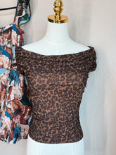 Load image into Gallery viewer, Off Shoulder Leopard Top

