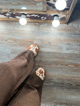 Load image into Gallery viewer, Cow Print Slippers
