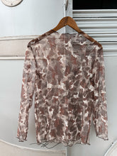 Load image into Gallery viewer, Cow print Lace top
