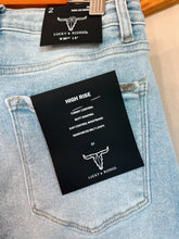 Load image into Gallery viewer, Sofi Denim Shorts
