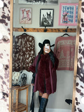 Load image into Gallery viewer, Wilma Fur Poncho
