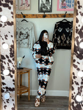 Load image into Gallery viewer, Sherpa Western Set
