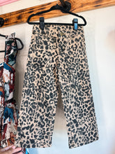 Load image into Gallery viewer, Leopard Denim Pants - Girls
