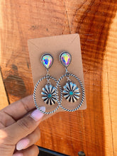 Load image into Gallery viewer, Concho stud earrings

