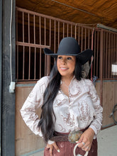 Load image into Gallery viewer, Rodeo Button Up Blouse
