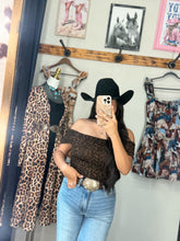 Load image into Gallery viewer, Off Shoulder Leopard Top
