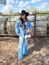 Load image into Gallery viewer, Horseshoe Jacket
